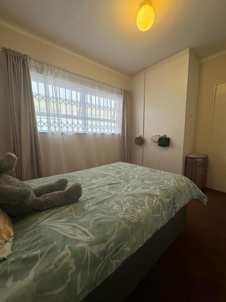 2 Bedroom Property for Sale in Kenilworth Western Cape